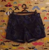 Short-Saia floral azul